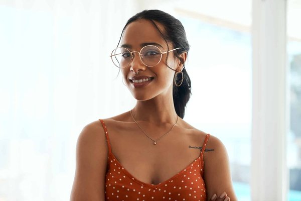 How to Select the Perfect Sheath Dress for Boardroom Confidence?